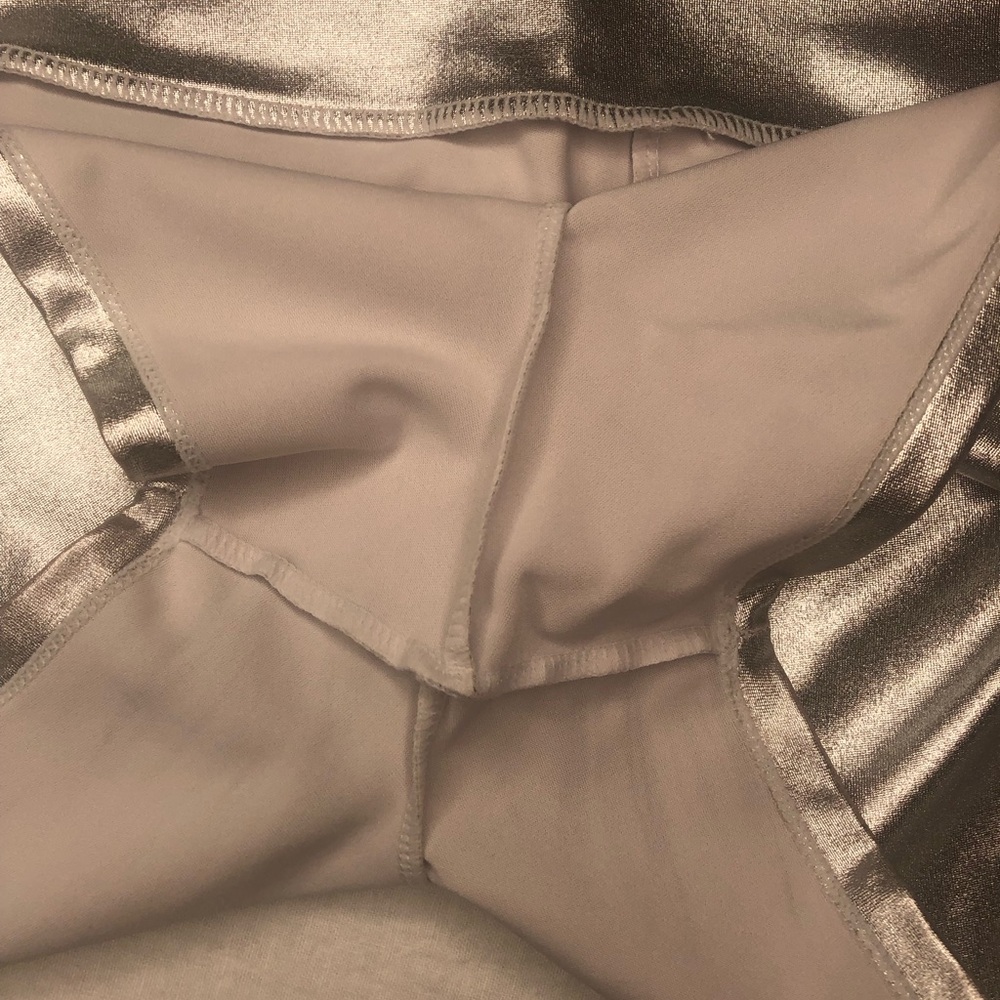 Kepblom Stretch Shorts Silver Women’s Size Small - Picture 10 of 12